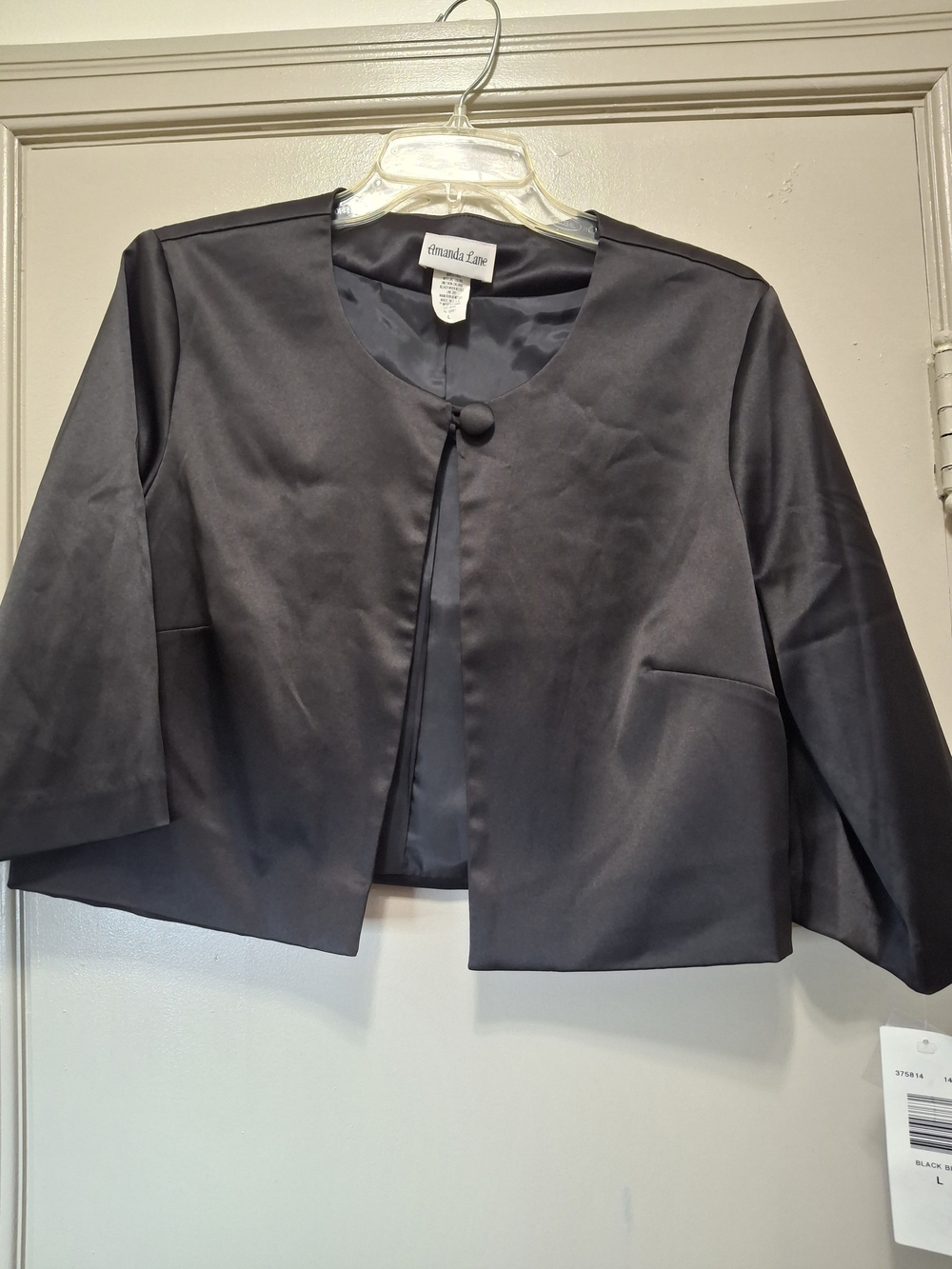 Amanda Lane Black Cropped Satin Blazer
